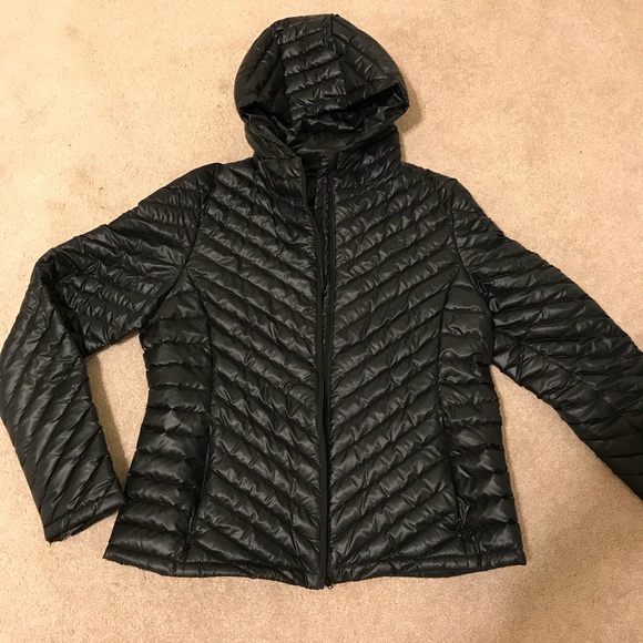 Lacoste Jackets & Blazers - Lacoste puffer coat size 42